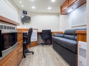 vistos-trailer_22RD (6)