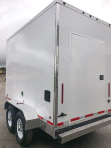 vistos-trailers_16emergency-shower-trailer (3)