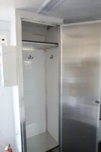 vistos-trailers_8-5x20-doghouse (13)