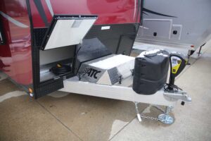 vistos-trailers_8.5x28bedroom (1)