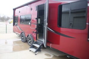 vistos-trailers_8.5x28bedroom (4)