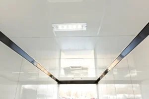 vistos-trailers_bumper-pull-race (8)