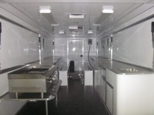 vistos-trailers_concession-vending-gallery (1)
