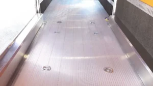 vistos-trailers_custom-blue-trailer (16)