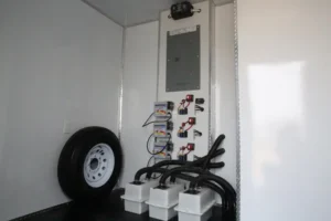 vistos-trailers_custom8x50-tower-rig-dog-house (14)