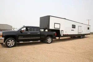 vistos-trailers_custom8x50-tower-rig-dog-house (4)