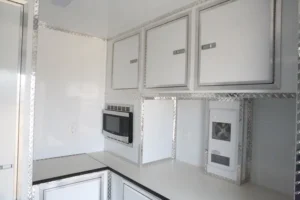 vistos-trailers_custom8x50-tower-rig-dog-house (8)