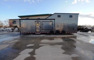 vistos-trailers_gooseneck-race-haulers (17)