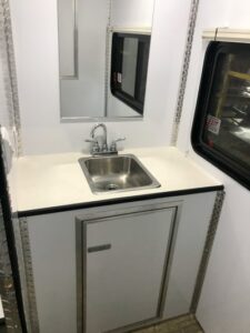 vistos-trailers_sink