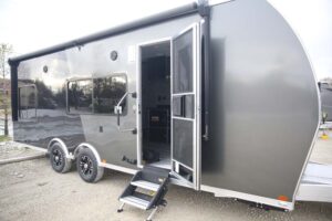 vistos_trailer (6)