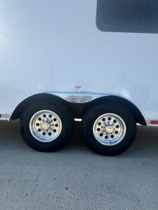 The Doghouse - DH20E (11)