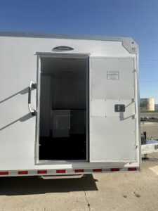 The Doghouse - DH20E (13)