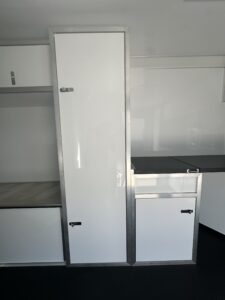 The Doghouse - DH20E (20)