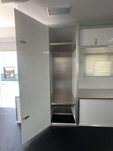 The Doghouse - DH20E (24)