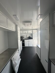 The Doghouse - DH20E (25)