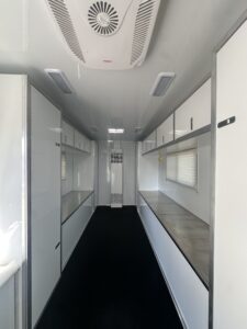 The Doghouse - DH20E (26)