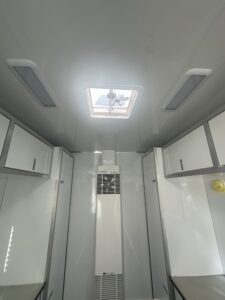 The Doghouse - DH20E (39)