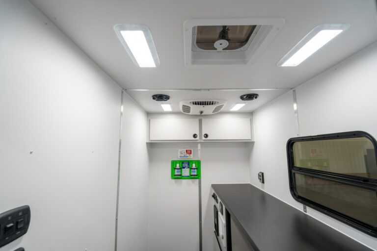 inTech 5'x8' Fiber Splicing Trailer - 2